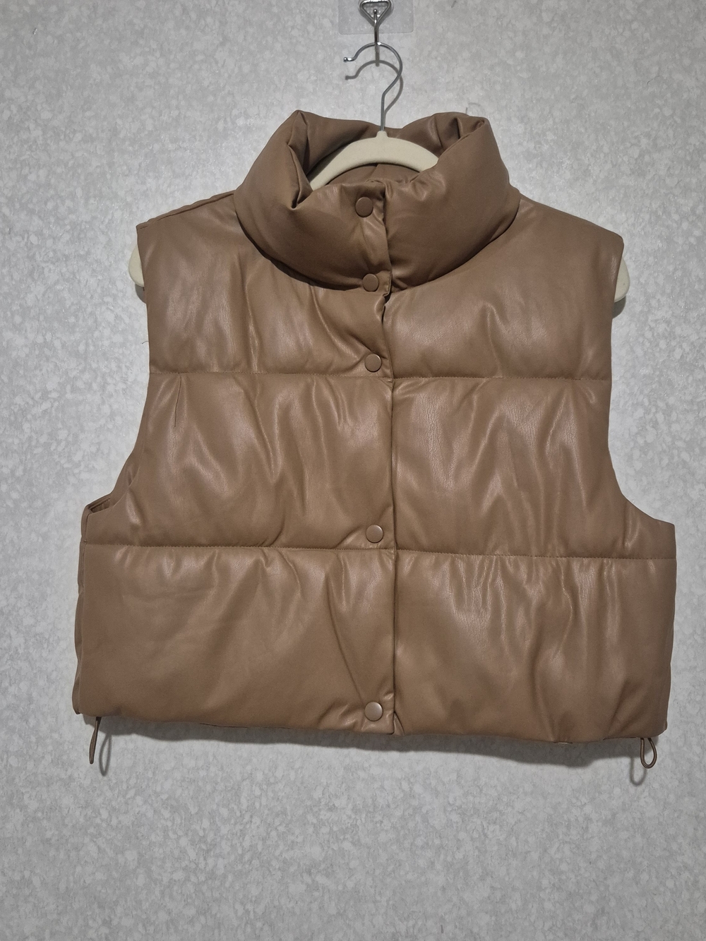 NWT Love Tree Taupe Brown Puffer Vest...Size:M